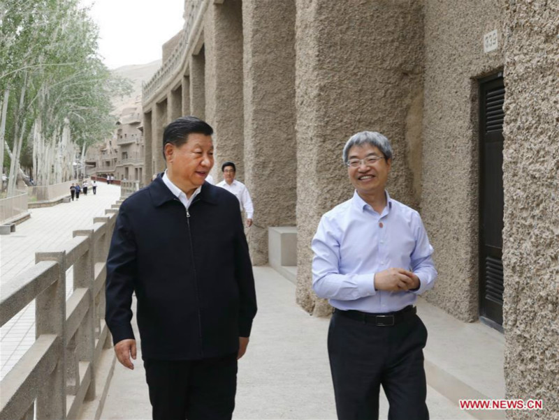 Xi Jinping visite un site du patrimoine culturel au Gansu