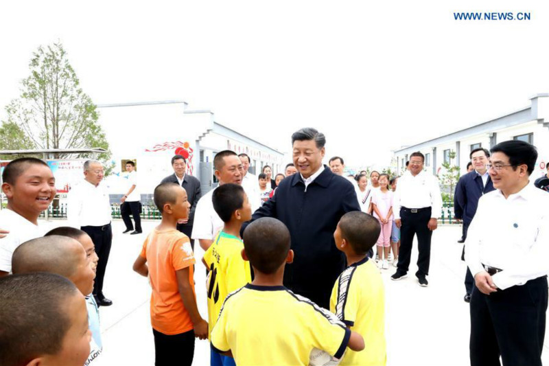 Xi Jinping inspecte un village et une zone de reboisement dans le nord-ouest de la Chine