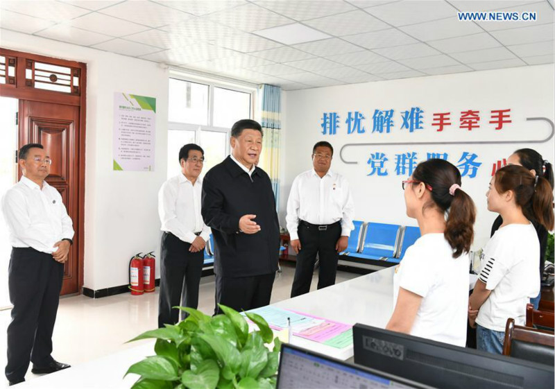 Xi Jinping inspecte un village et une zone de reboisement dans le nord-ouest de la Chine