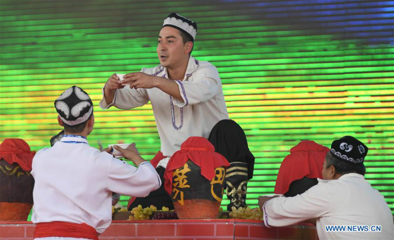 Chine : festival culturel et touristique au Xinjiang