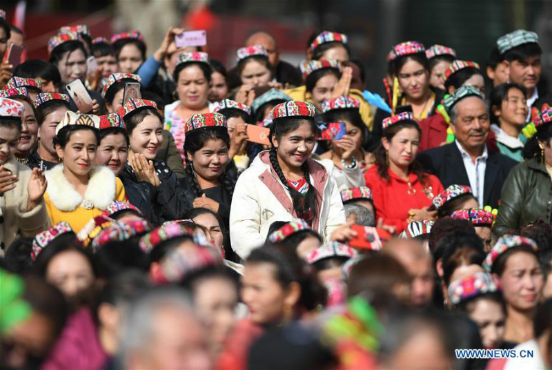 Chine : festival culturel et touristique au Xinjiang