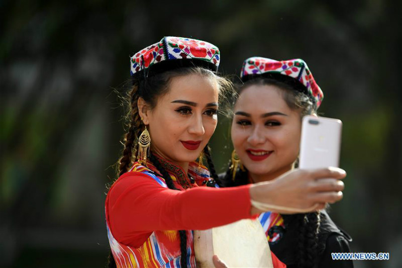 Chine : festival culturel et touristique au Xinjiang