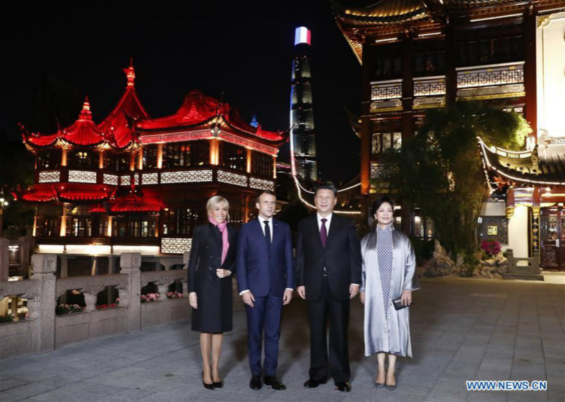 Xi Jinping et son épouse rencontrent le président fran?ais et son épouse