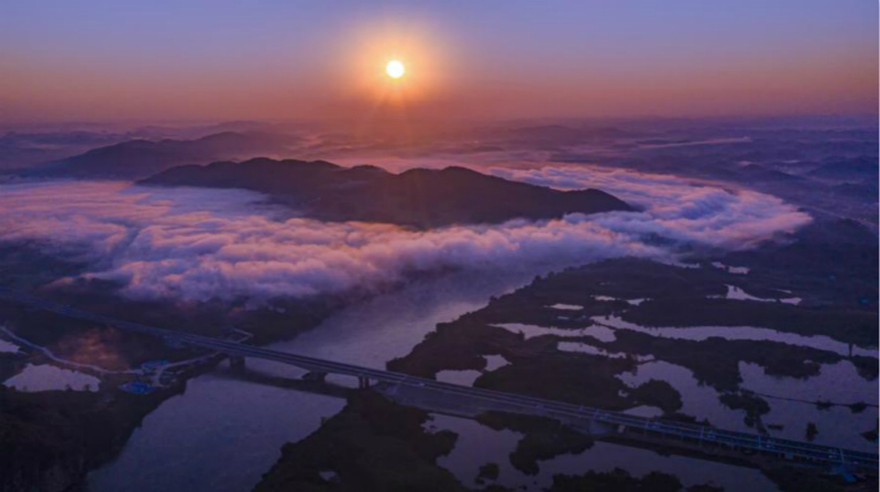 Une autoroute panoramique achevée dans le Guangxi