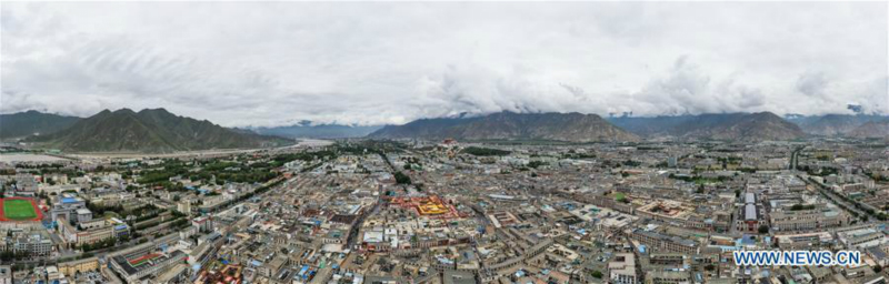 La vie quotidienne et les réalisations en matière de développement social au Tibet en 2019