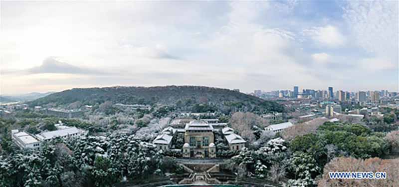 Wuhan recouverte d'un manteau de neige hivernale