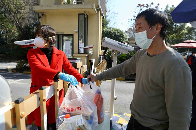 La livraison sans contact déployée dans les communautés de Wuhan