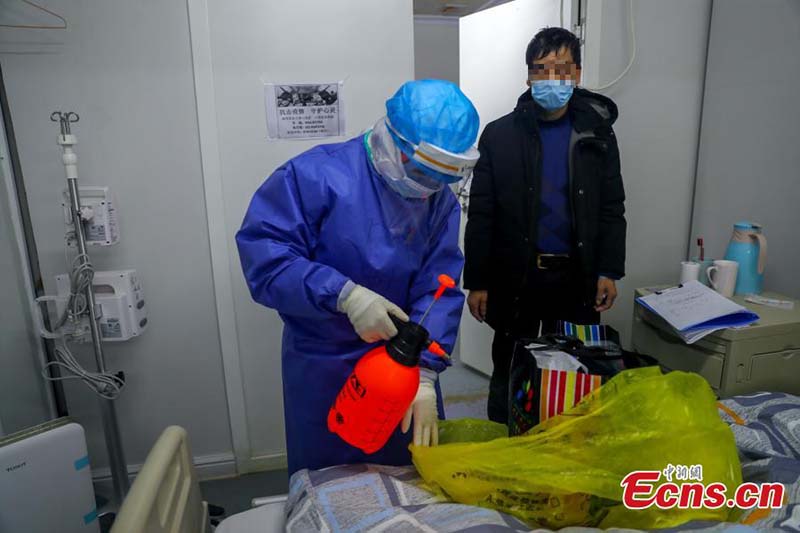 à l'intérieur de l'h?pital Huoshenshan de Wuhan