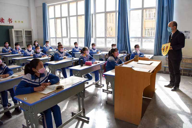 Les salles de classe rouvrent dans le Xinjiang