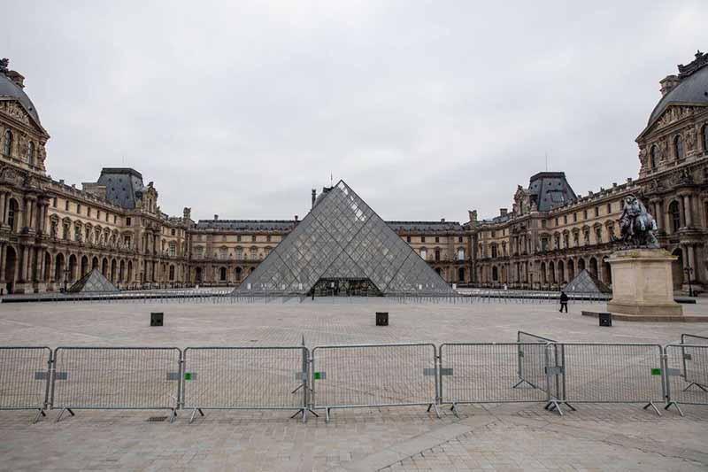 Le premier jour de confinement en France