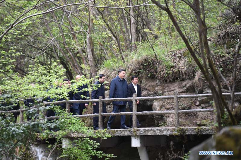 Xi Jinping inspecte la province du Shaanxi