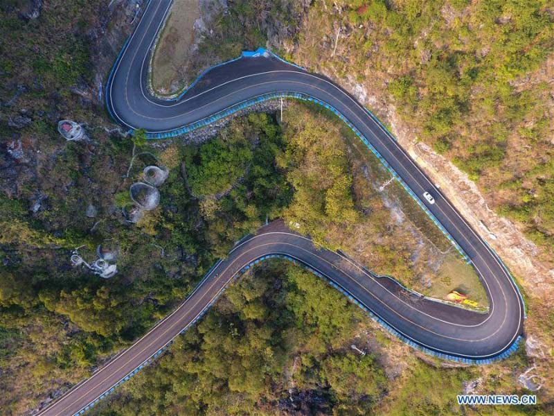 Le Guangxi construit un réseau routier rural à couverture totale reliant tous les cantons et les villages administratifs