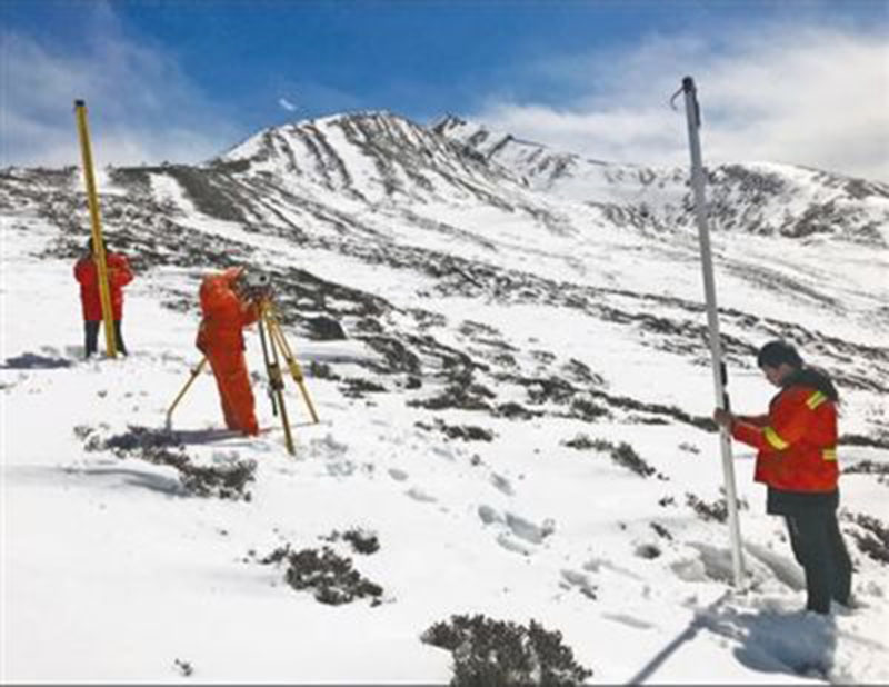 Le projet de ligne ferroviaire Sichuan-Tibet avance progressivement