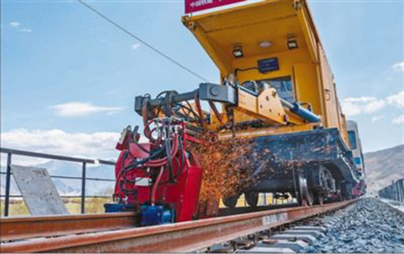 Le projet de ligne ferroviaire Sichuan-Tibet avance progressivement