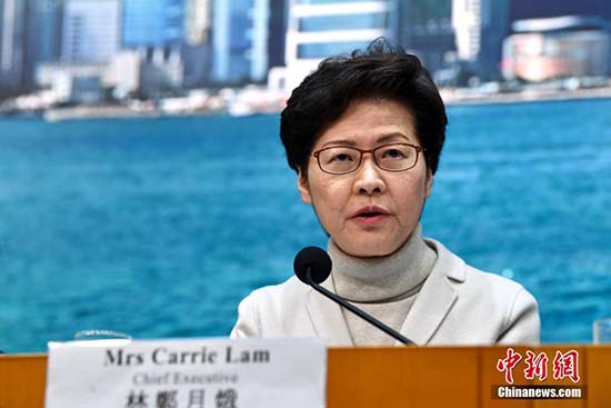 Pour Carrie Lam, les sanctions étrangères contre Hong Kong sont un ? double standard ?