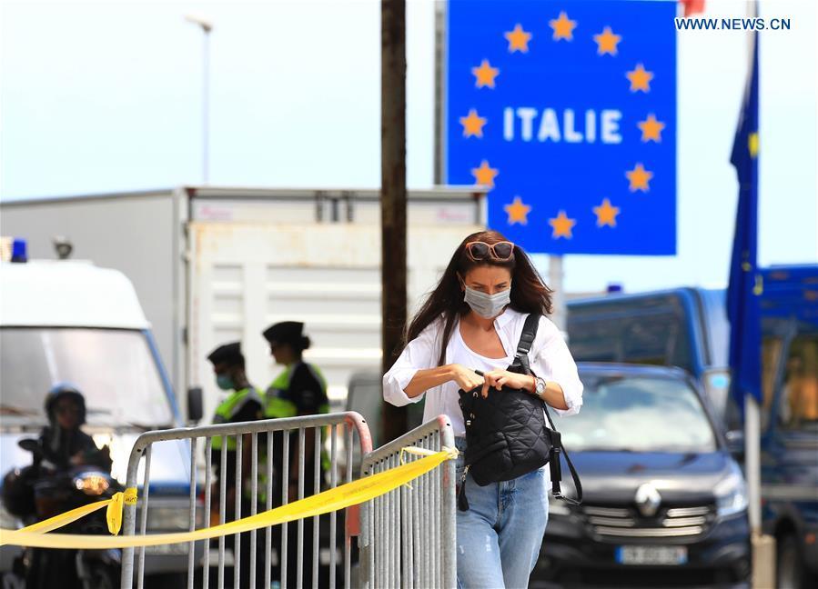 Les voyageurs européens de l'espace Schengen peuvent à nouveau entrer sans restriction en France 