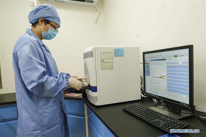 Laboratoire de PCR de l'h?pital de Beijing mis en service pour effectuer des tests d'acides nucléiques pour le COVID-19