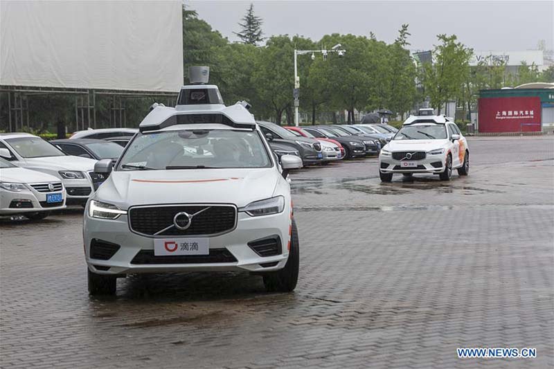 Shanghai lance un service de conduite autonome