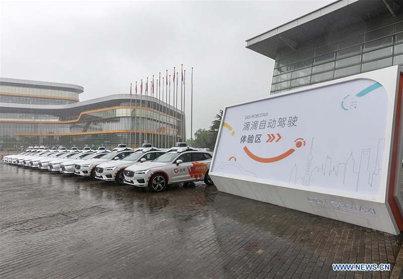 Shanghai lance un service de conduite autonome