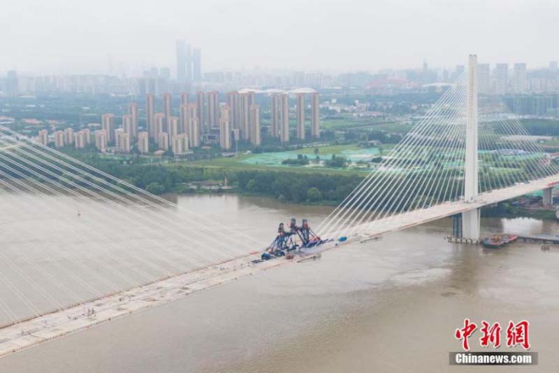 Fin de la fermeture du 5e pont sur le Yangtsé à Nanjing