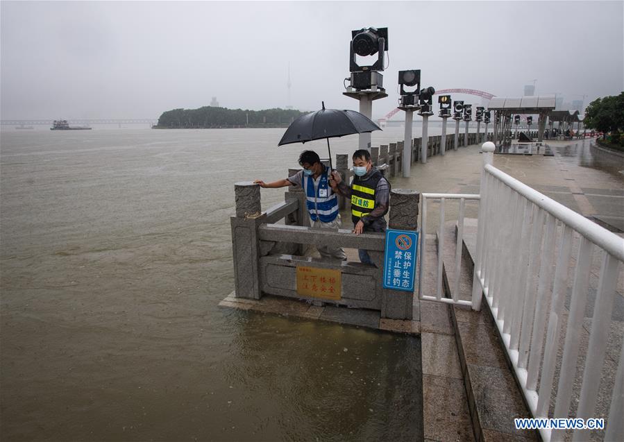 Chine : Wuhan augmente au niveau II sa réponse d'urgence pour le contr?le d'inondations