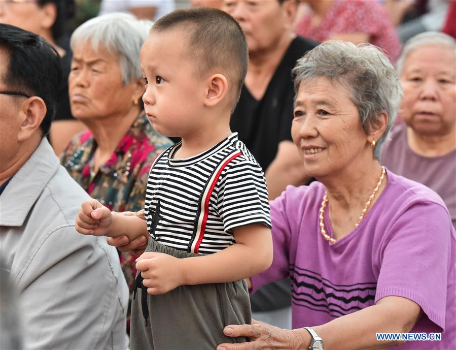 Chine : spectacles dans les zones rurales du nord