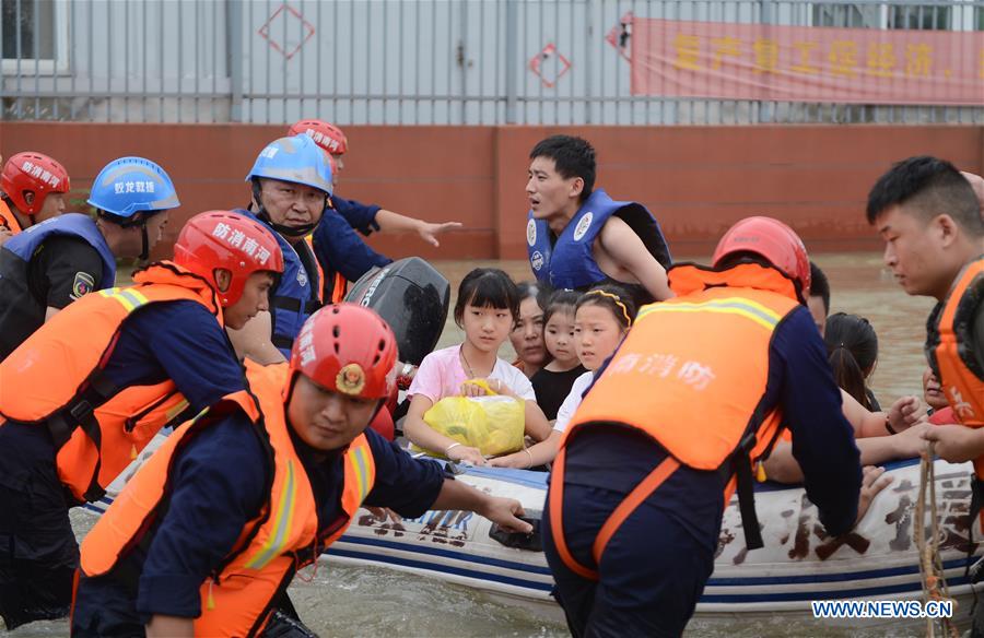 Chine : inondations dans l'Anhui