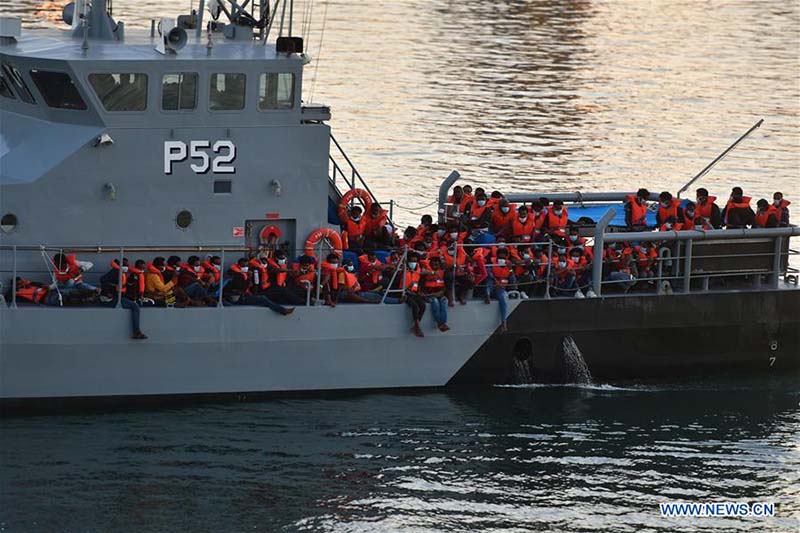 Un groupe de 94 migrants secourus en mer ont débarqué à Malte