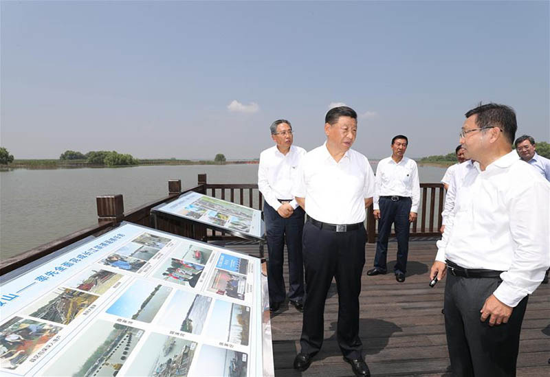 Xi Jinping inspecte un parc écologique et une aciérie dans l'Anhui