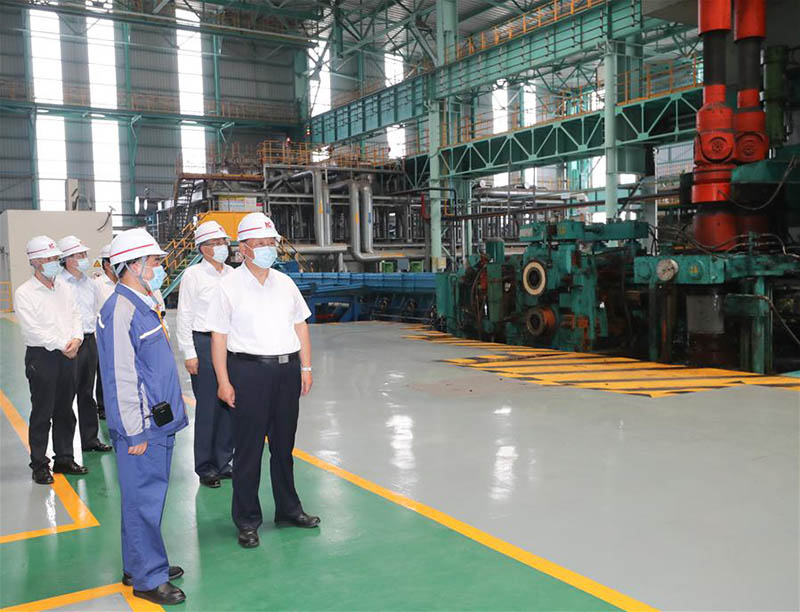 Xi Jinping inspecte un parc écologique et une aciérie dans l'Anhui