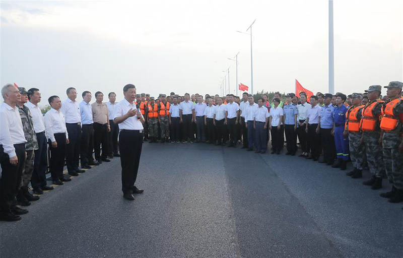 Xi Jinping inspecte la ville orientale de Hefei