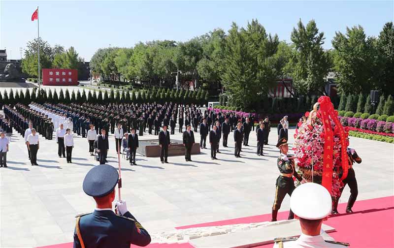 Xi Jinping assiste à la commémoration du 75e anniversaire de la victoire de la guerre contre l'agression japonaise et de la Seconde Guerre mondiale