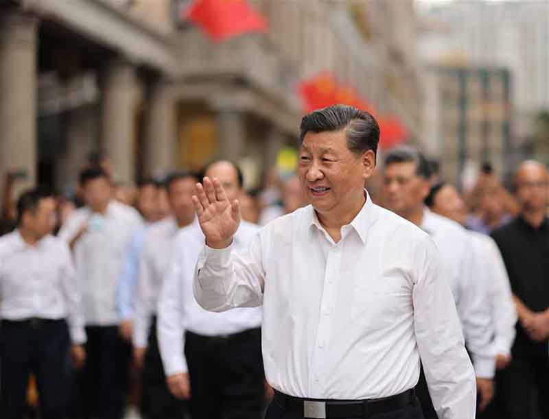 Xi Jinping inspecte la ville de Shantou