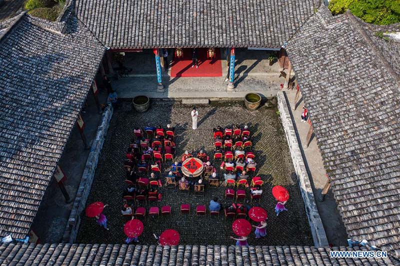 Un événement pour célébrer la Fête du double neuf à Hangzhou