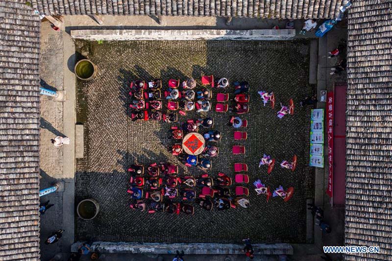 Un événement pour célébrer la Fête du double neuf à Hangzhou