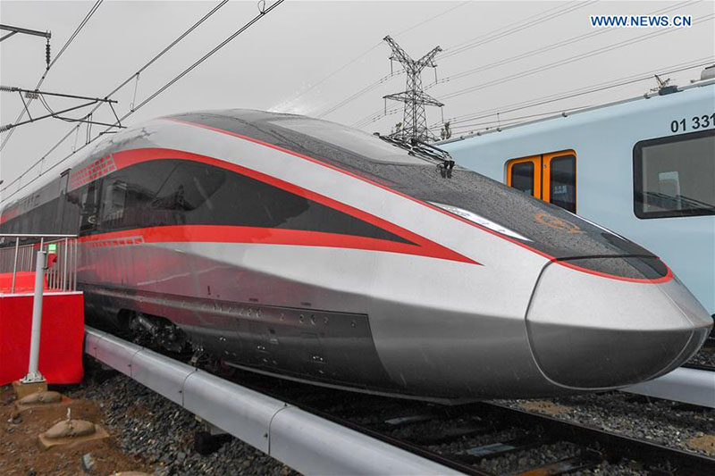 La Chine développe un train à grande vitesse pouvant circuler sur différents systèmes ferroviaires