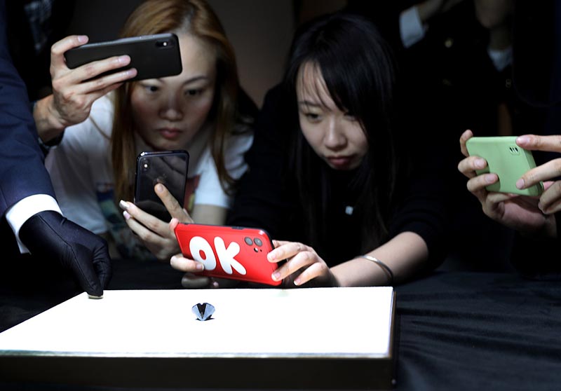 Un diamant noir unique dédouané pour être présenté lors de l'Exposition internationale de l'importation de Chine