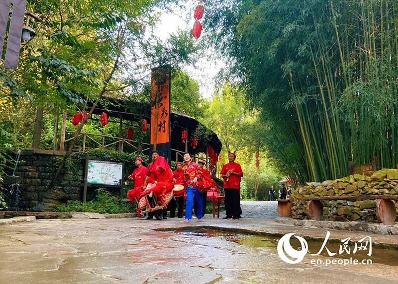 La lutte contre la pauvreté au Shandong : les histoires derrière les sourires