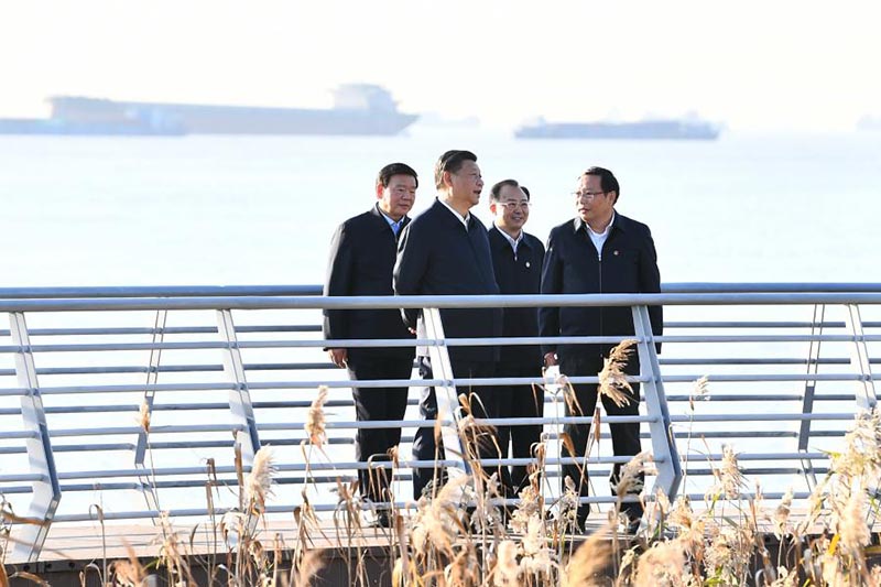 Xi Jinping inspecte la province orientale du Jiangsu