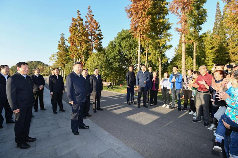 Xi Jinping inspecte la province orientale du Jiangsu