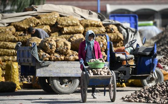 L'une des régions les plus pauvres de Chine sort de la pauvreté absolue