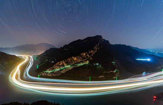 Le barrage des Trois Gorges établit un record annuel de production d'électricité