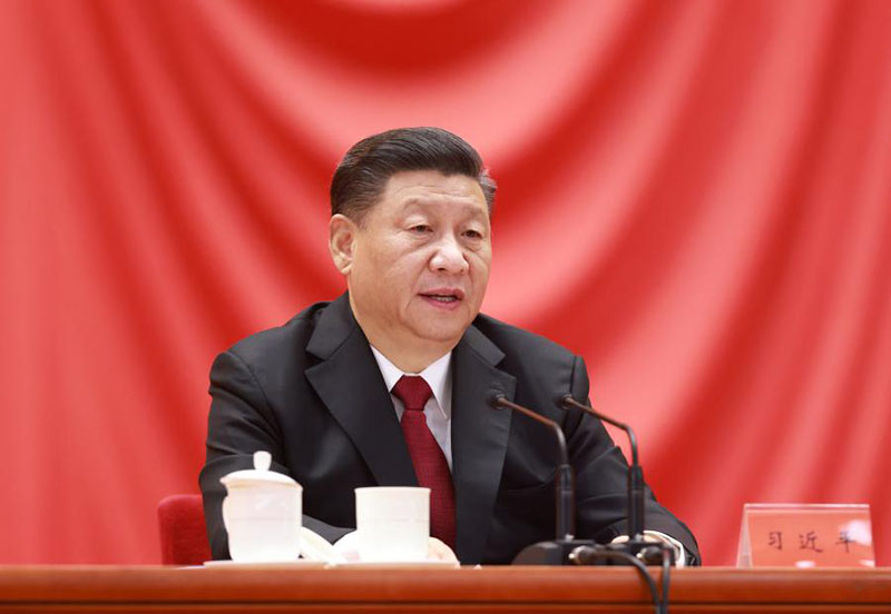 Xi Jinping appelle la classe ouvrière à faire de nouveaux efforts historiques pour la modernisation de la Chine