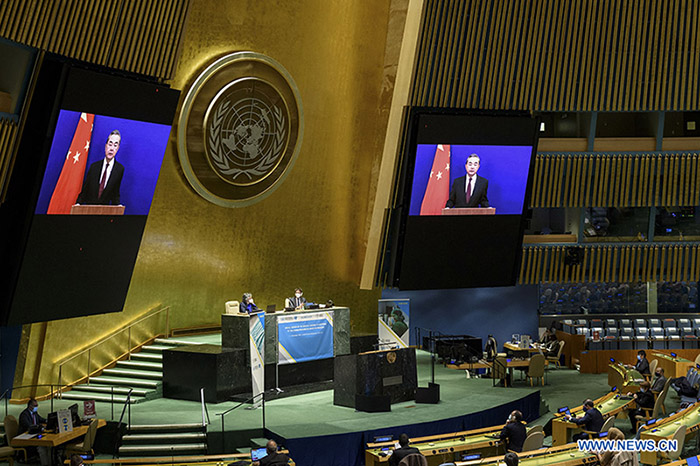 Le MAE chinois appelle à l'unité et au consensus pour lutter contre la pandémie