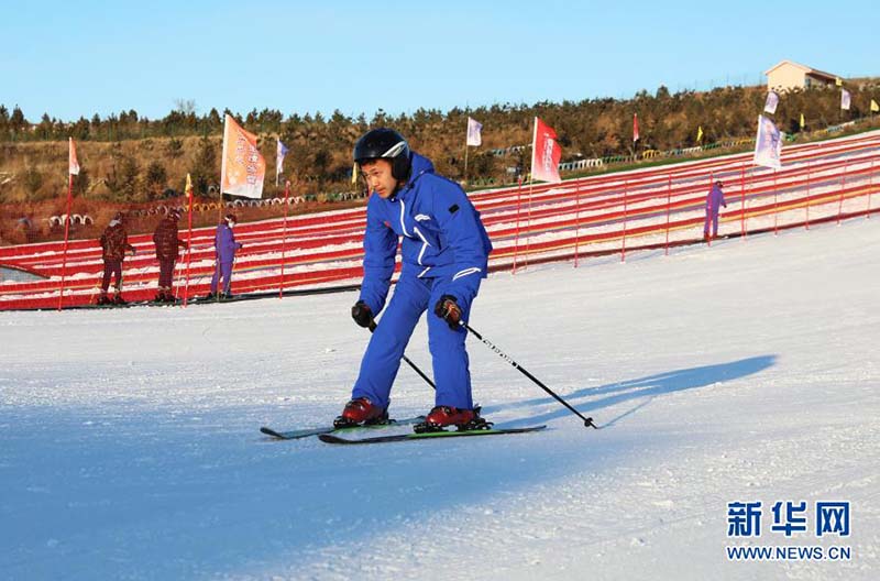 Hebei : à la découverte de la magie des sports de glace et de neige