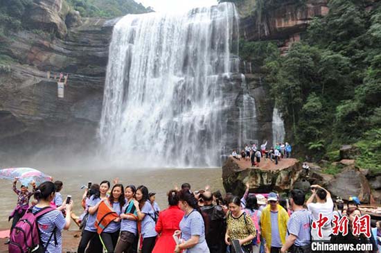 Les réservations de voyages pour les vacances du Nouvel An atteignent un sommet en Chine