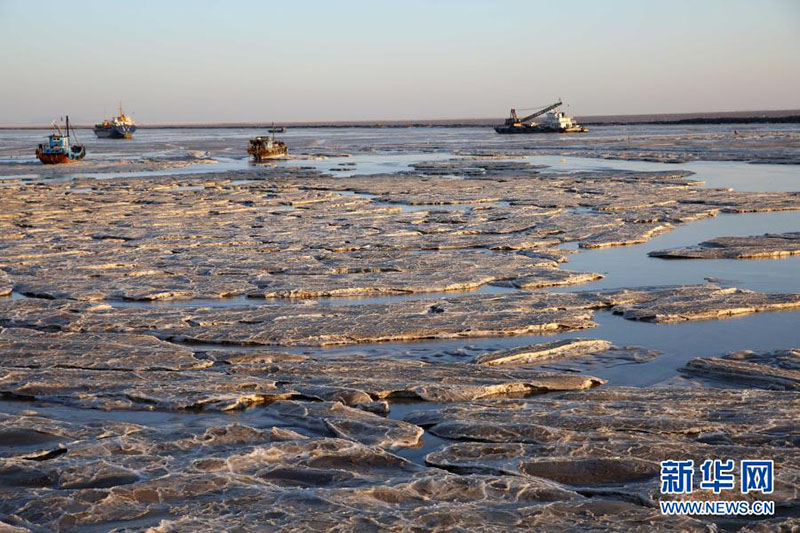 Plusieurs zones c?tières de la Chine recouvertes de glace