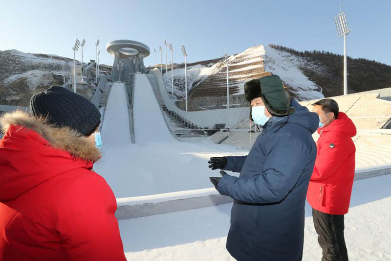 Xi Jinping inspecte les sites de compétition de Zhangjiakou de Beijing 2022