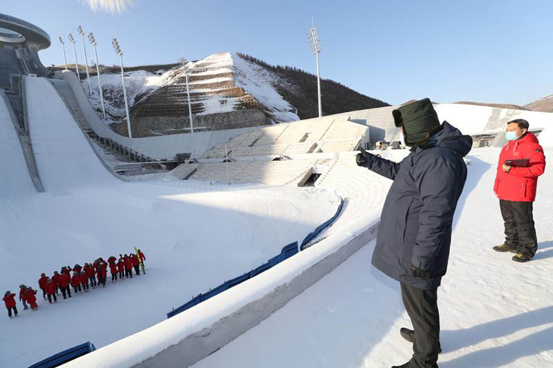 Xi Jinping inspecte les sites de compétition de Zhangjiakou de Beijing 2022