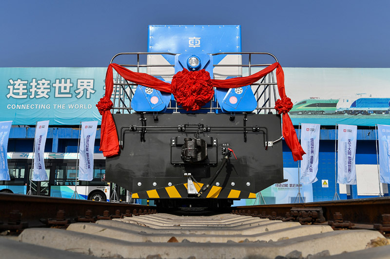 La Chine dévoile sa première locomotive à hydrogène développée localement